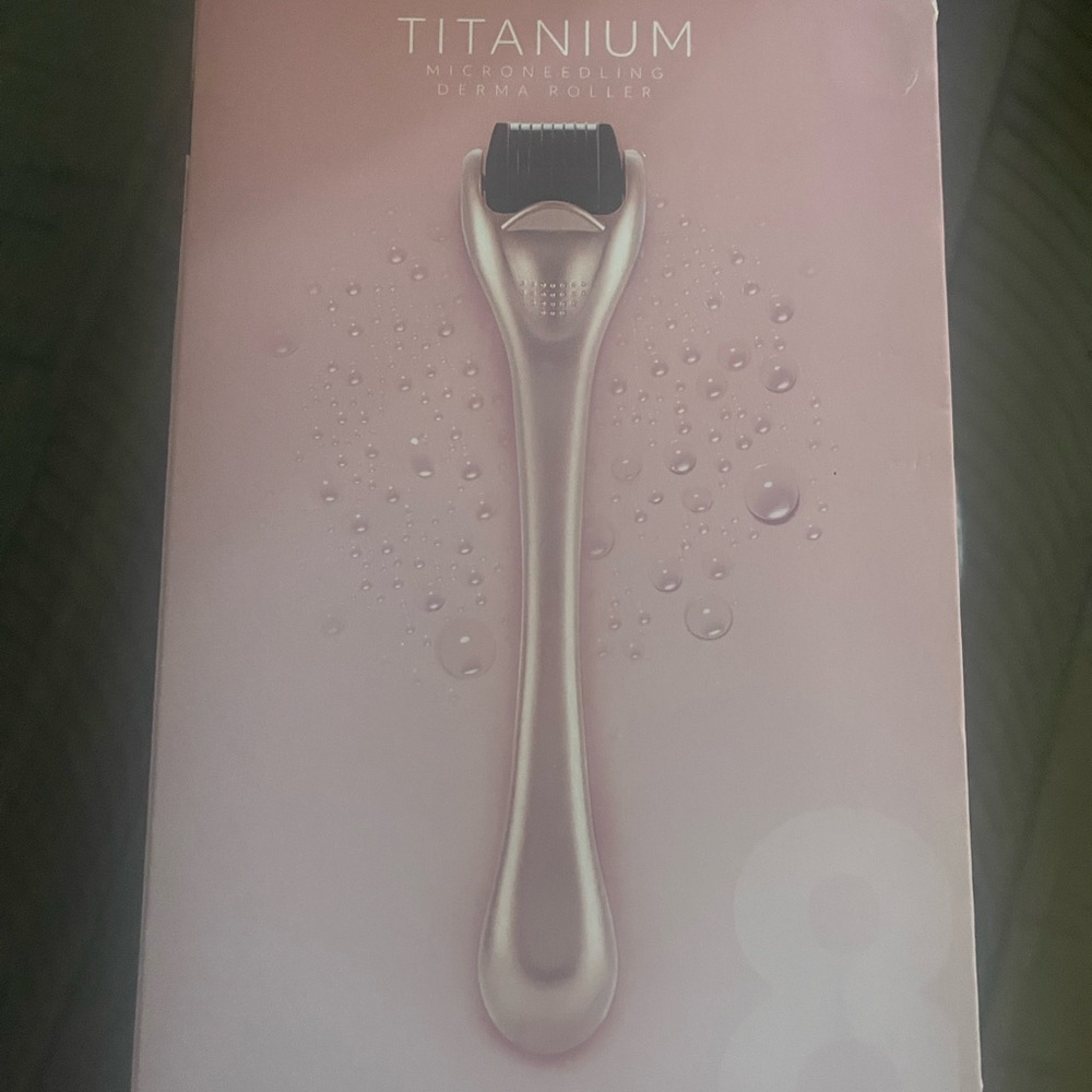 Titanium Microneedling Derma Roller